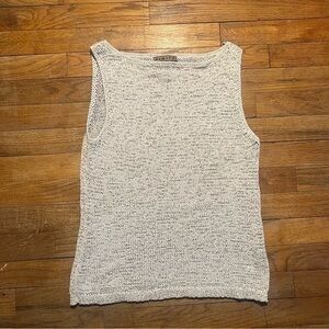 FINITY NATURALS top